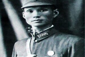 中共罪行录之八十九：周恩来整龚楚-1984bbs