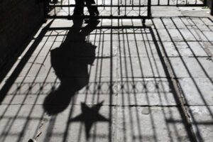 为中共当五面间谍 袁殊的悲剧人生-1984bbs