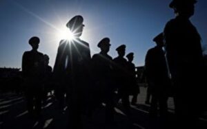 周恩来的女秘书许明为何自杀?-1984bbs