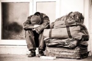 何其卑微!活著有口飯吃 安然入夢都是奢求-1984bbs