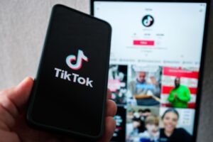 中共严令控制舆情 分析：未来或爆更大抗议-1984bbs