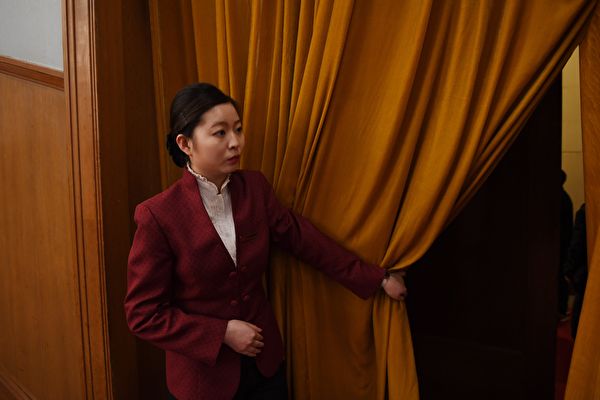 习又在纯一斋接见伪班禅？ 蔡奇现身被嘲“补戏”-1984bbs