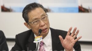 钟南山称疫情高峰将至快打疫苗 评论区翻车-1984bbs