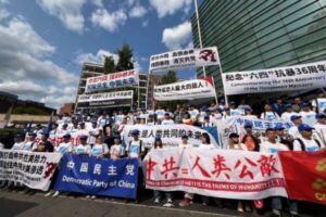 36年黑史 滔滔血债摧垮中共-1984bbs