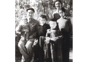 中共罪行录：诗人艾青的文革苦难-1984bbs