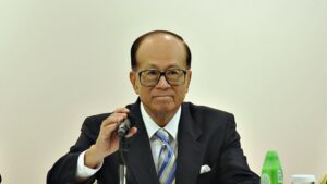 李嘉诚“嗅到危险” 快速清空中国资产-1984bbs