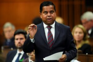 打击跨国镇压 加国启动外国代理人登记制度-1984bbs