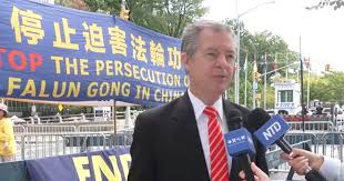 【禁闻】法轮功联大会场外请愿 呼吁制止迫害-1984bbs