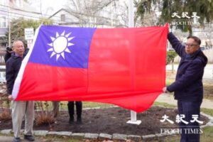 中国抗战史上两面“史诗旗帜”-1984bbs