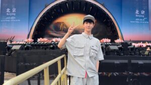 于朦胧事件持续发酵 老师同学为其发声-1984bbs