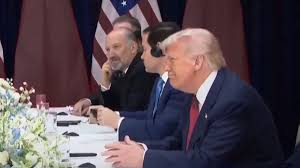 【禁闻】川习会上习近平当众念稿 遭川普紧盯-1984bbs