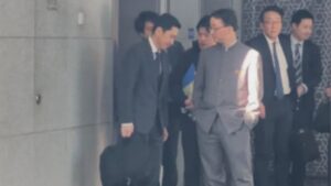 中共外交官“插兜训话”引争议 真实内情曝光-1984bbs