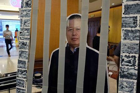 人权日专访陈光诚：中共为何害怕高智晟-1984bbs