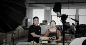 【禁闻】中共大刀挥向“双高”群体 追税款15亿-1984bbs