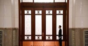 中南海陷混战 分析：蔡奇监视李强 “后习时代”来临-1984bbs