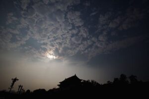 2025最让中国人感概的三则涉华国际新闻-1984bbs