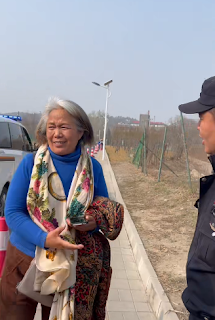 人权捍卫者林春芬、李玉凤到北京福田公墓祭奠杨佳竟被行政拘留7天-1984bbs